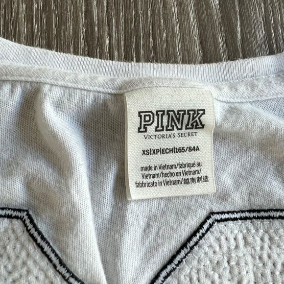 Victoria secret Pink white tshirt - Picture 3 of 3